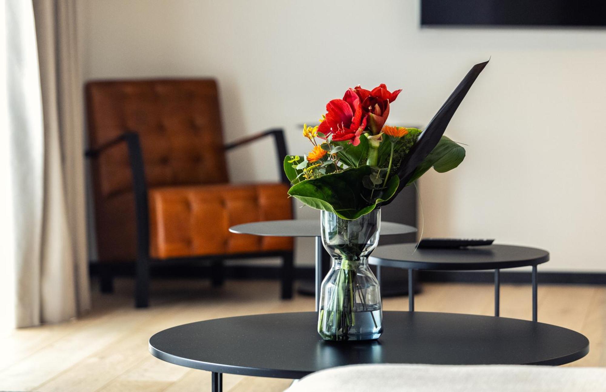 Nomadic Urban Premium Suites Krakow Exterior photo
