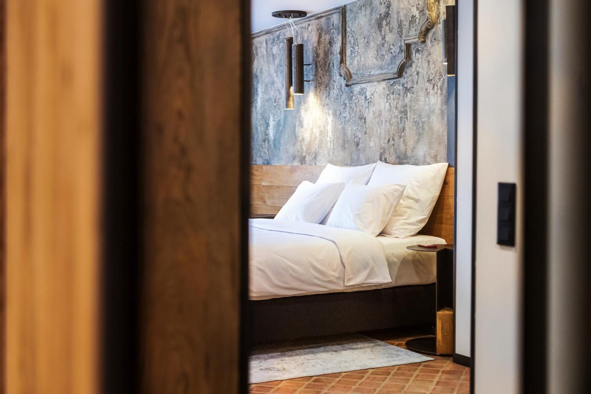 Nomadic Urban Premium Suites Krakow Exterior photo
