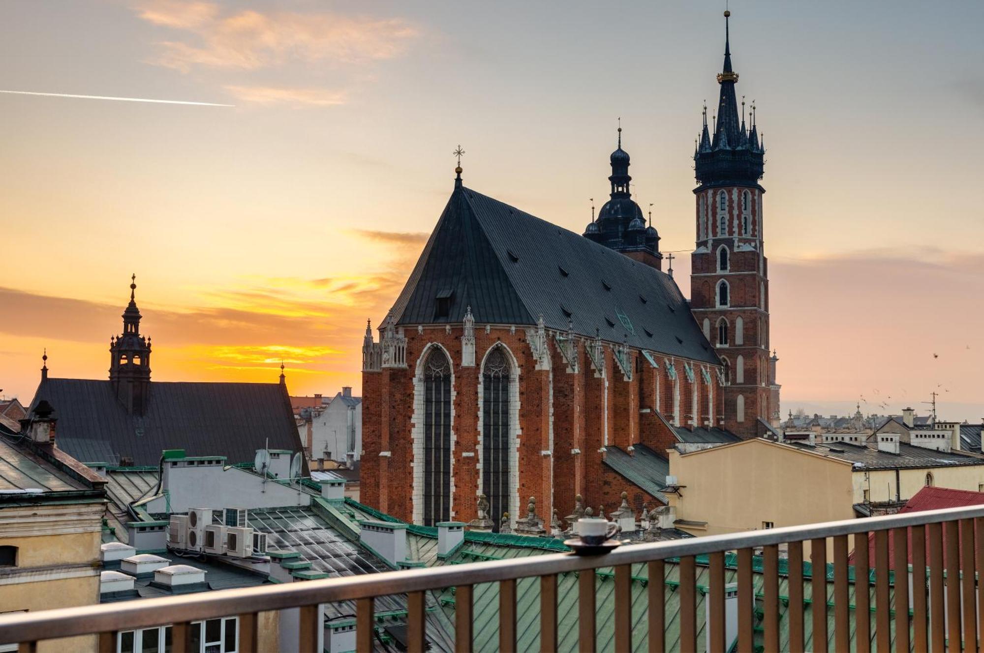 Nomadic Urban Premium Suites Krakow Exterior photo