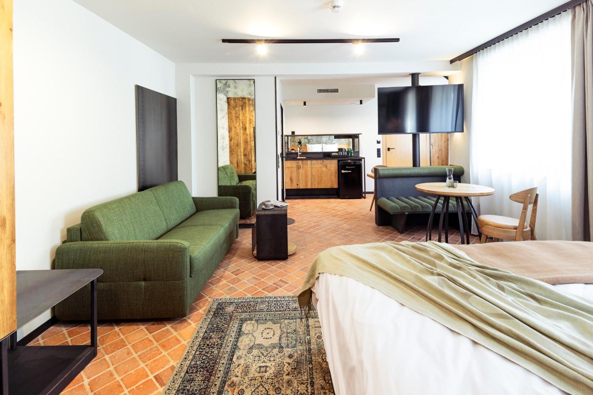 Nomadic Urban Premium Suites Krakow Exterior photo